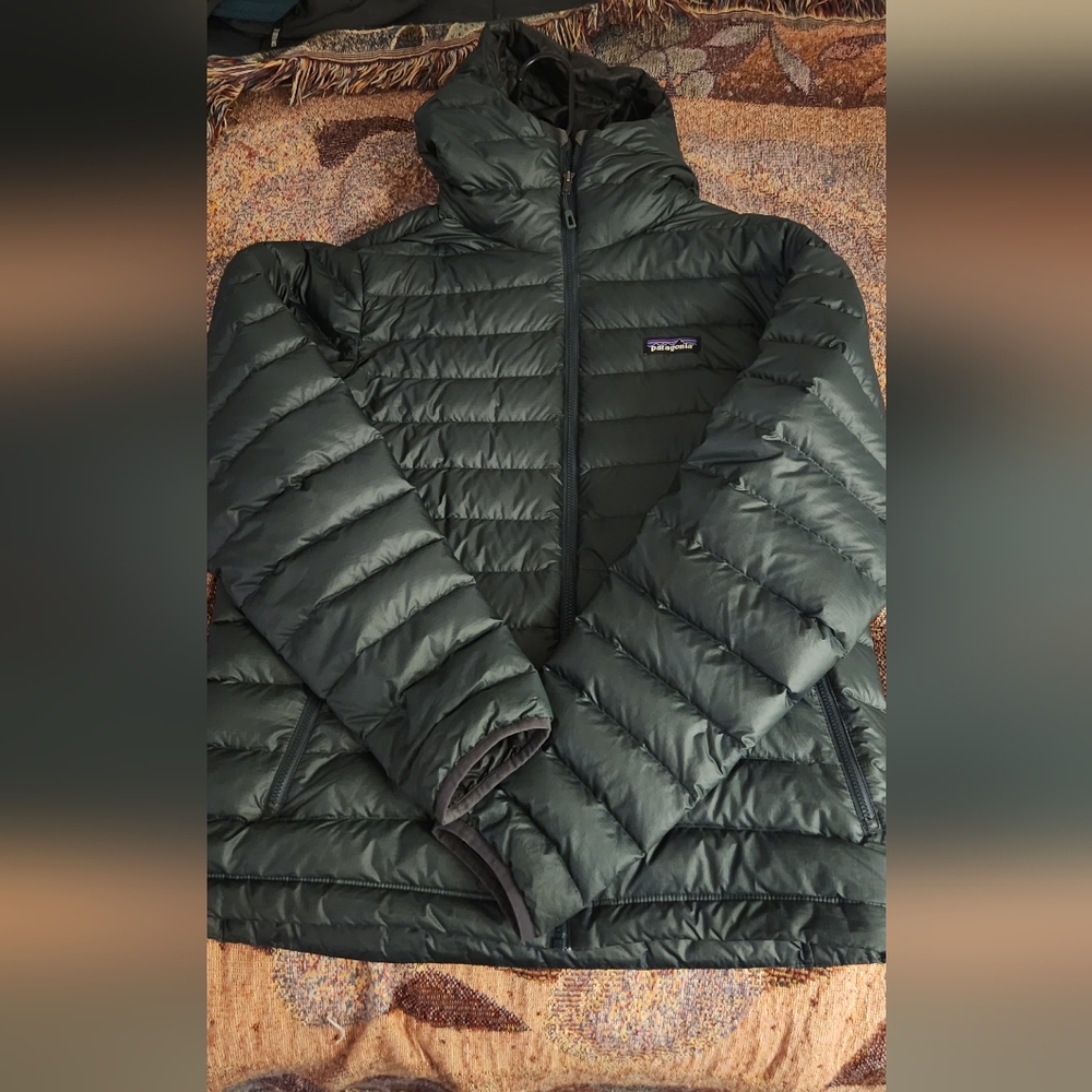 Patagonia Mens Down Sweater Jacket
